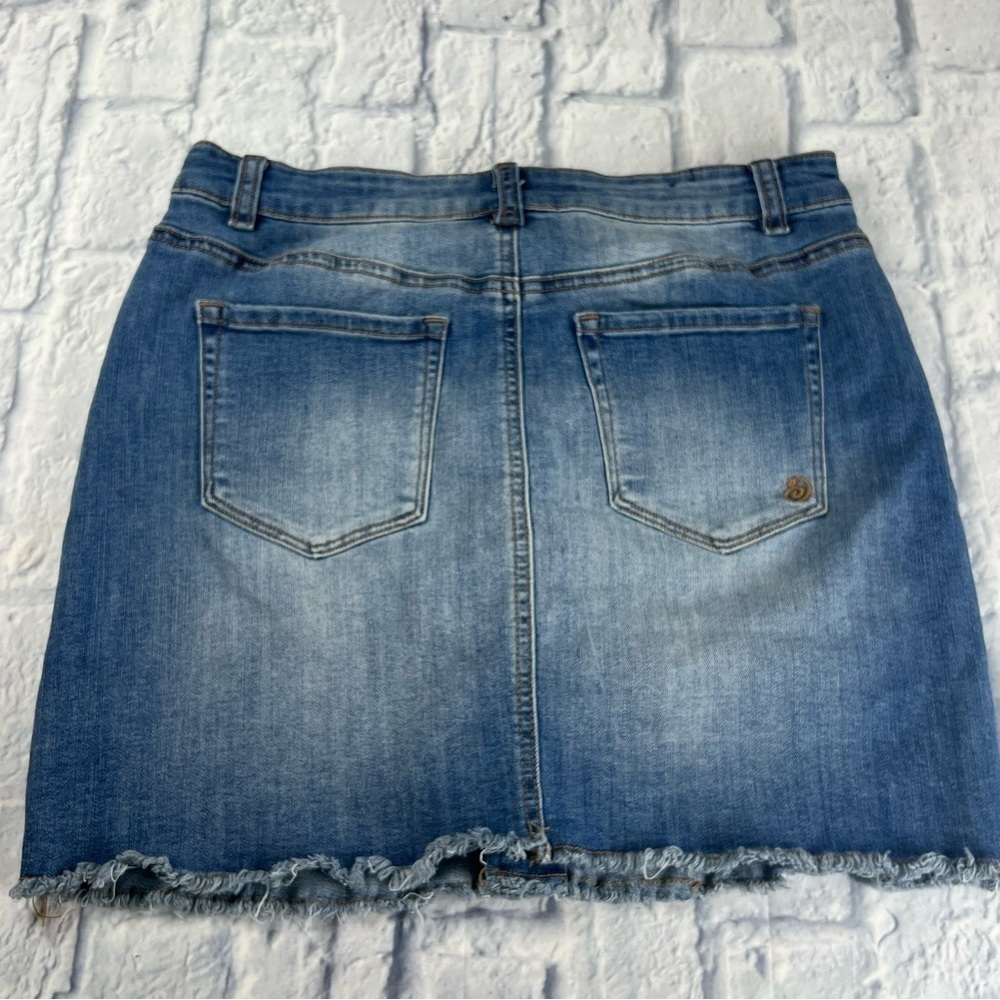 Indigo Rein Denim skirt, denim front button mini skirt, size 9/28 - Picture 8 of 8